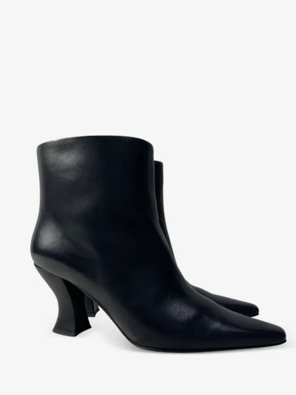 Bottega Veneta Cloud Boots in Black (Nero) - Sz 39 / 9
